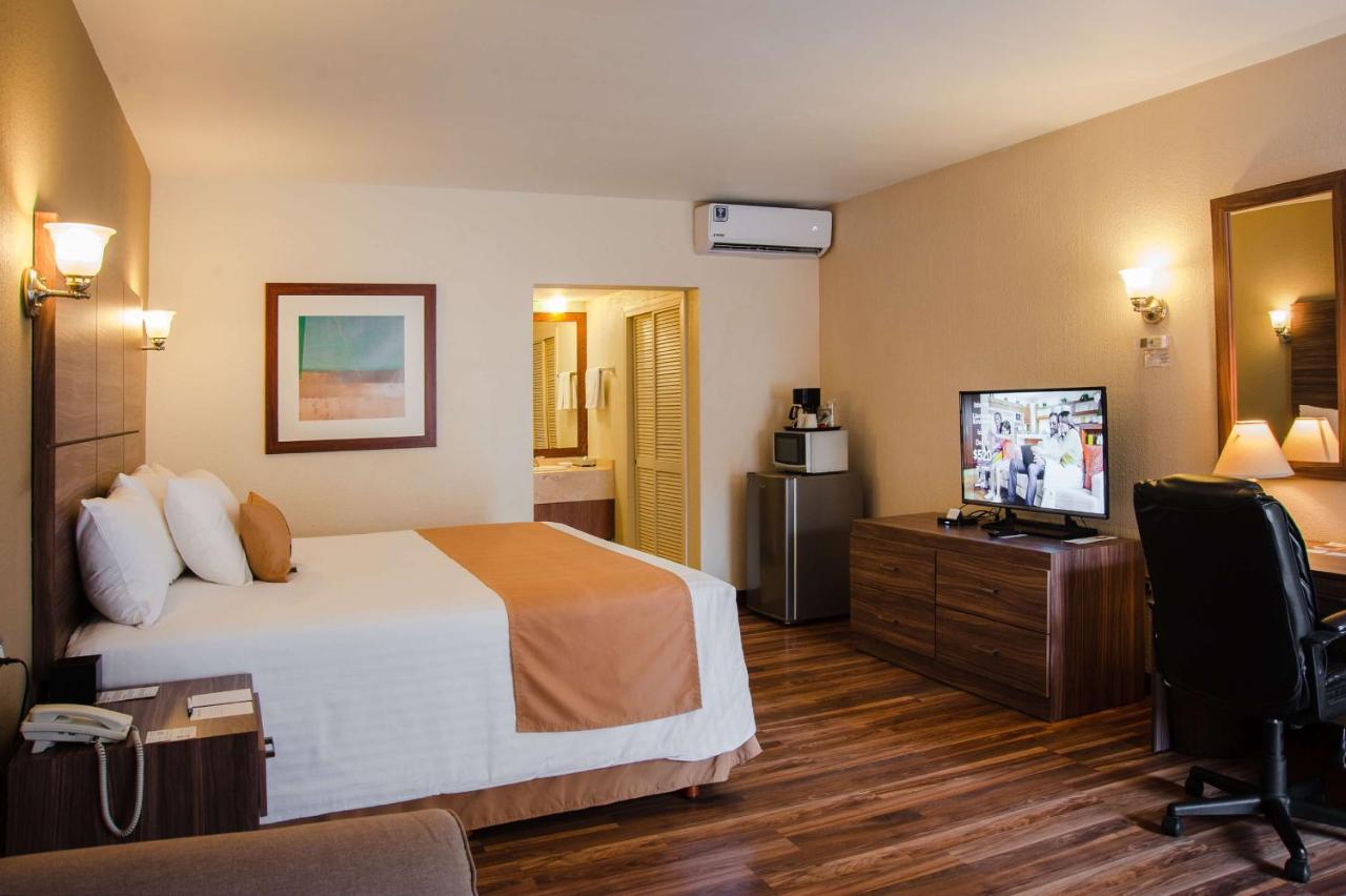 Best Western Cumbres Inn Cd. Cuauhtemoc Exterior foto