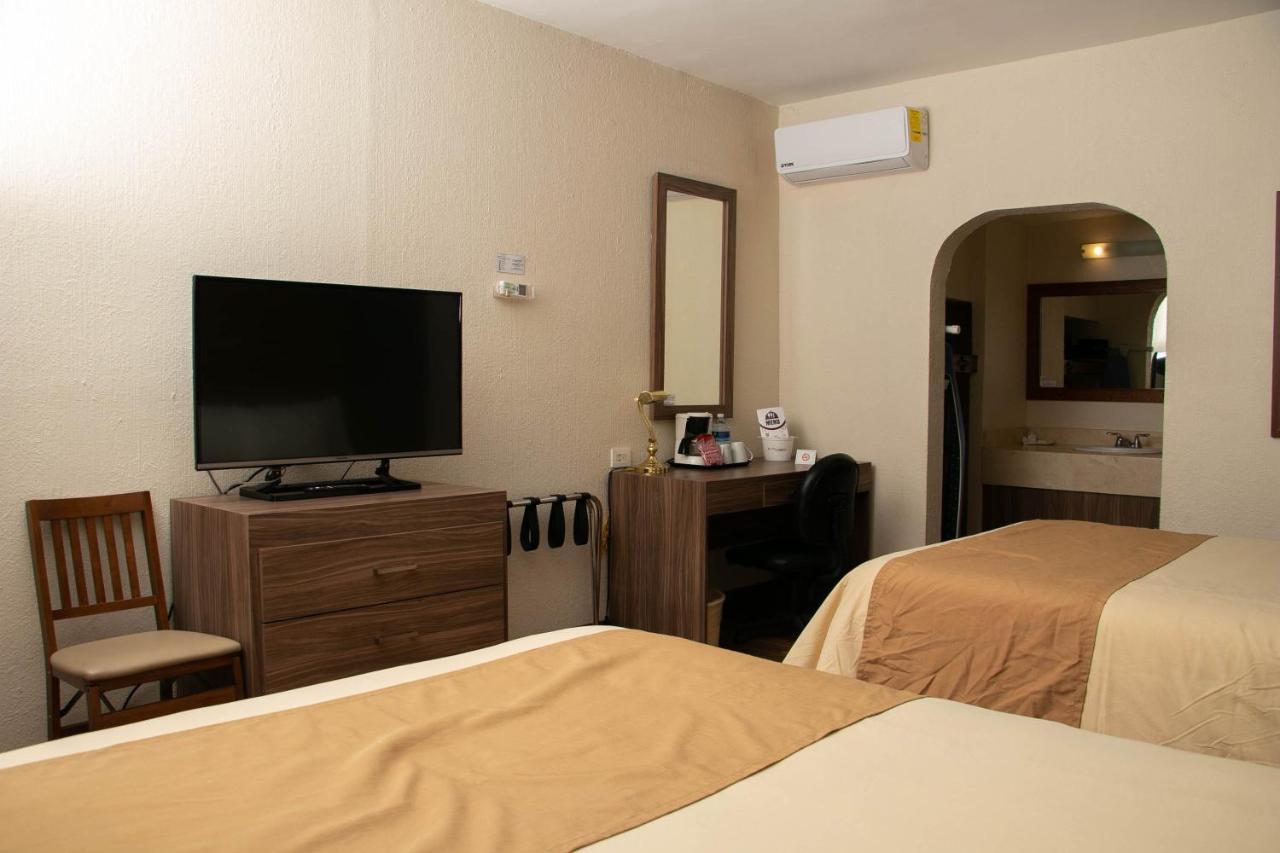 Best Western Cumbres Inn Cd. Cuauhtemoc Exterior foto