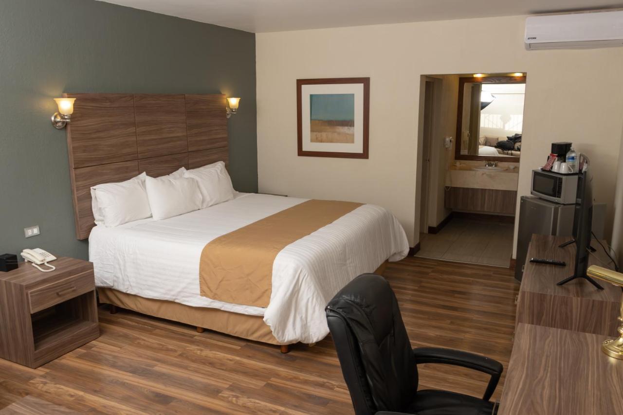Best Western Cumbres Inn Cd. Cuauhtemoc Exterior foto