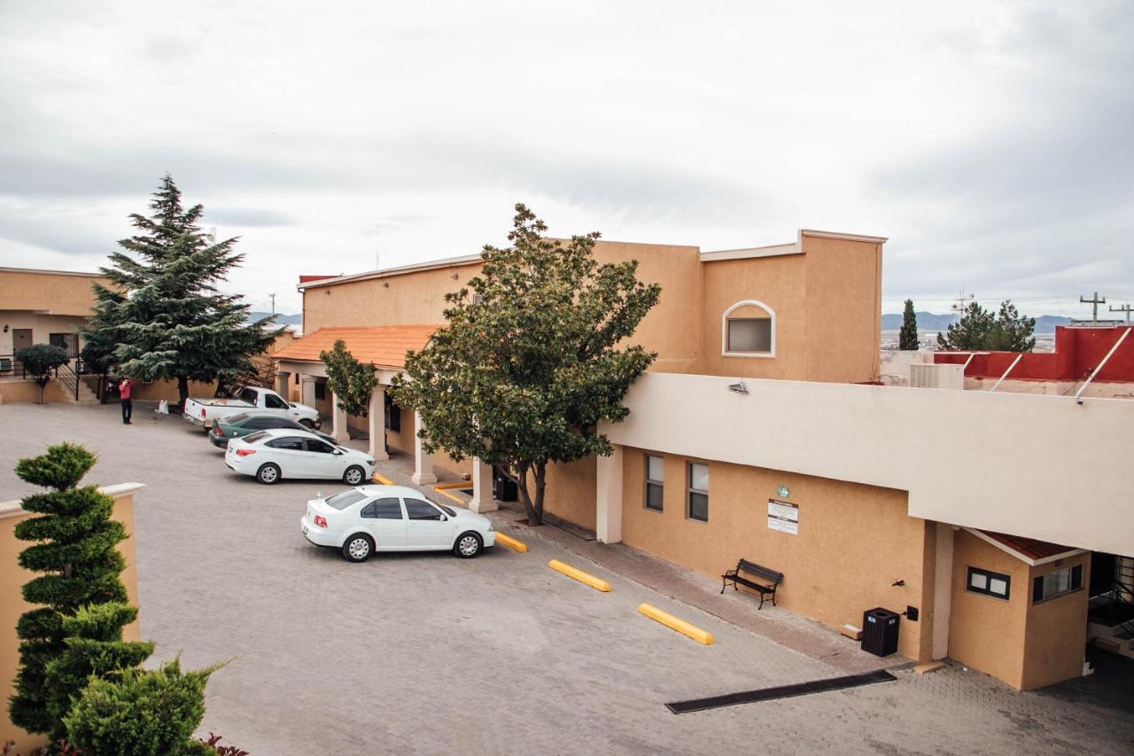 Best Western Cumbres Inn Cd. Cuauhtemoc Exterior foto